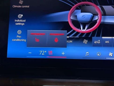 Used 2025 BMW 530i image 8