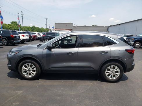 Used 2023 Ford Escape Active AWD/4WD image 9