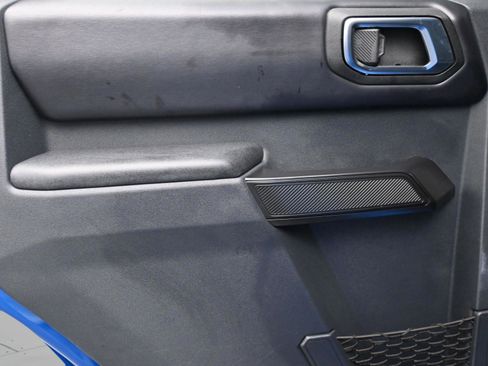 Used 2025 Ford Bronco Badlands AWD/4WD image 31