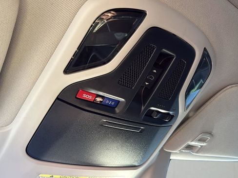 Used 2020 Subaru Legacy Limited image 23