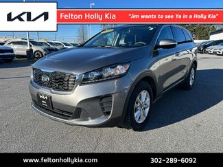 Used 2019 Kia Sorento LX V6 video 1