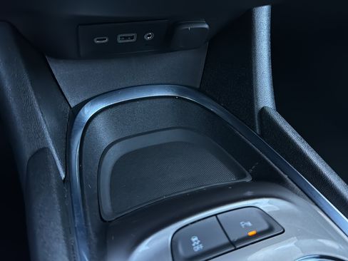 Used 2024 Chevrolet Malibu LT FWD image 20