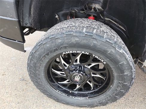 Used 2005 Chevrolet Silverado 2500 LT w/ Heavy-Duty Power Package image 31