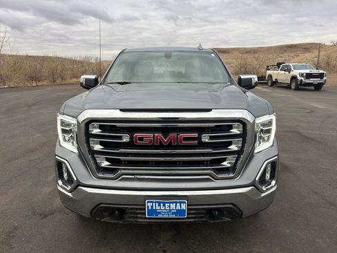 Used 2021 GMC Sierra 1500 SLT image 2