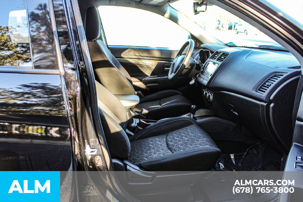 Used 2025 Mitsubishi Outlander Sport ES AWD/4WD image 18