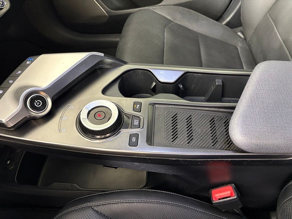 Used 2023 Kia EV6 Wind AWD/4WD image 32