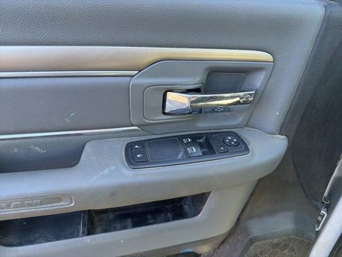 Used 2017 RAM 2500 Tradesman w/ Power & Remote Entry Group image 15