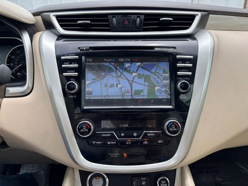 Used 2018 Nissan Murano Platinum FWD image 34