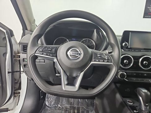 Used 2021 Nissan Sentra S FWD image 15