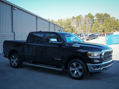 Used 2023 RAM 1500 Laramie image 12