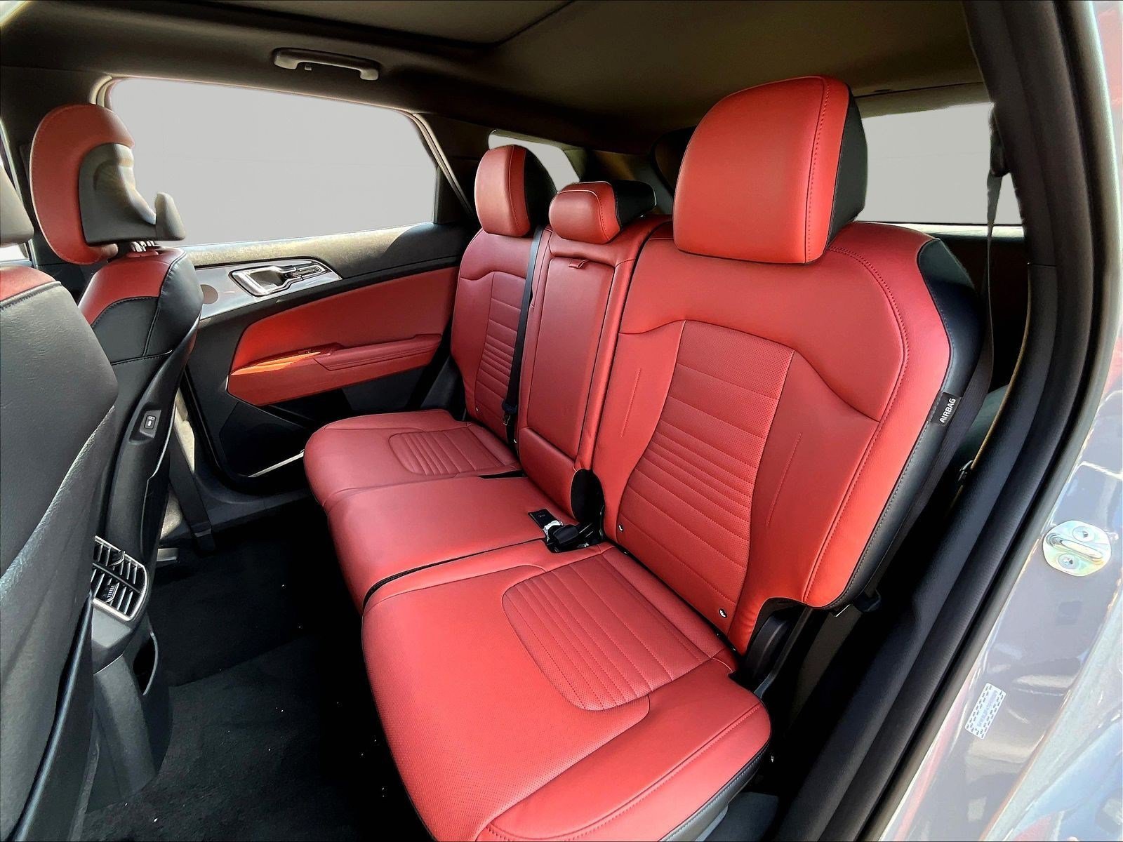 New 2026 Kia Sportage SX AWD/4WD image 18