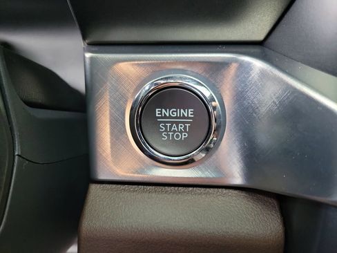 Used 2026 Ford F350 King Ranch w/ FX4 Off-Road Package image 32