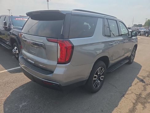 Used 2023 GMC Yukon AT4 w/ Technology Package AWD/4WD image 6