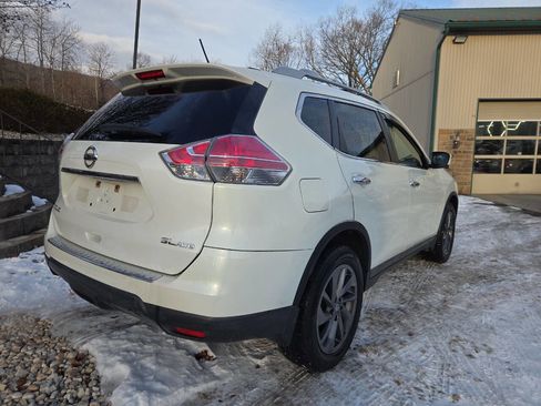 Used 2016 Nissan Rogue SL w/ SL Premium Package image 3