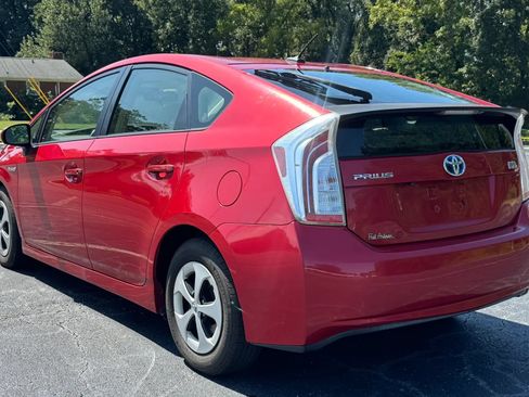 Used 2014 Toyota Prius Three FWD image 5