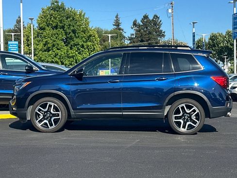 Used 2023 Honda Passport Elite image 2