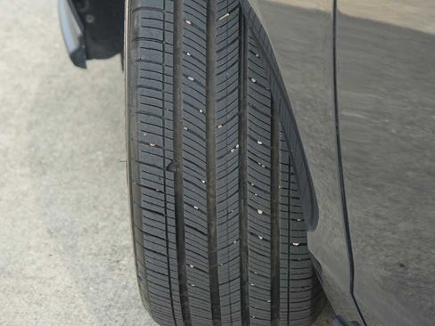 Used 2025 Honda Accord LX image 29
