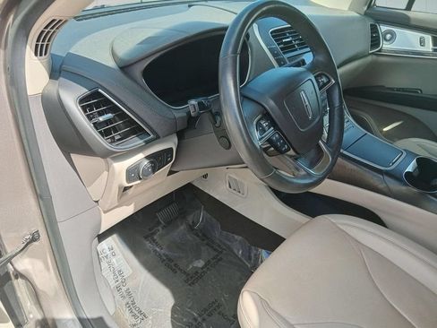 Certified 2023 Lincoln Nautilus AWD w/ Premium Package image 10