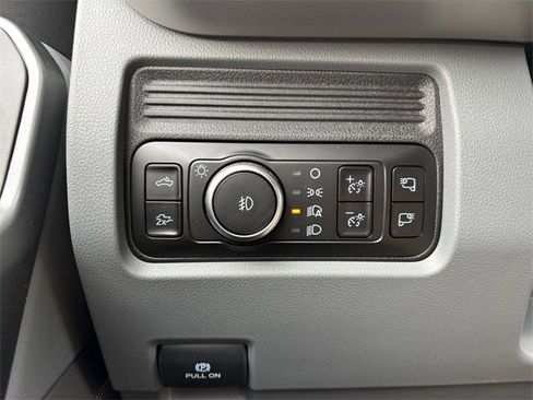 New 2026 Ford F250 XLT w/ XLT Premium Package image 17