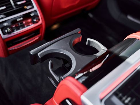 Used 2022 BMW M760i xDrive w/ Luxury Rear Seating Package AWD/4WD image 57