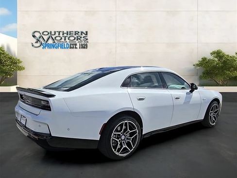 New 2026 Dodge Charger R/T w/ Performance Handling Group AWD/4WD image 32