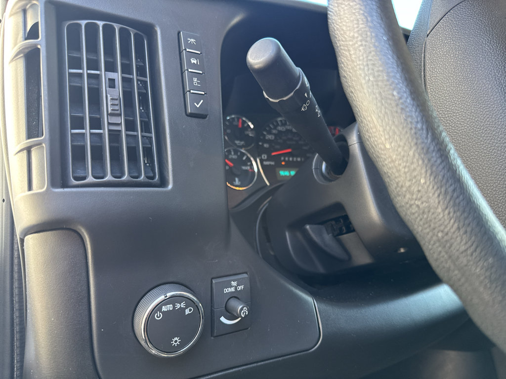 Used 2025 GMC Savana 2500 w/ Driver Convenience Package RWD image 19