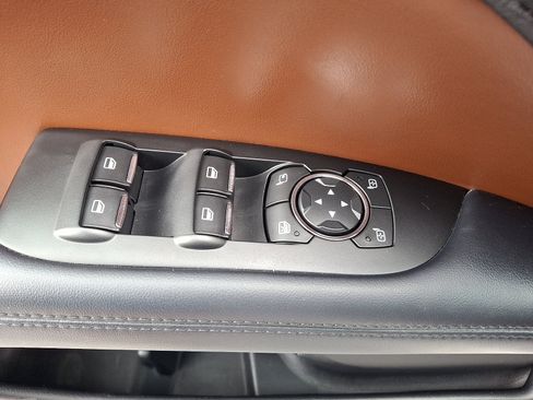 Used 2017 Lincoln MKZ Reserve w/ Technology Package AWD/4WD image 20
