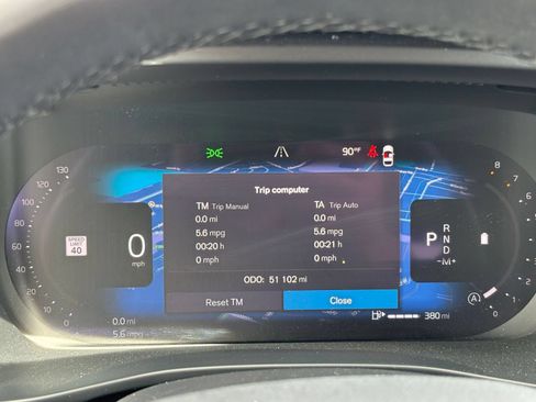 Used 2024 Volvo XC40 B5 Core AWD/4WD image 43