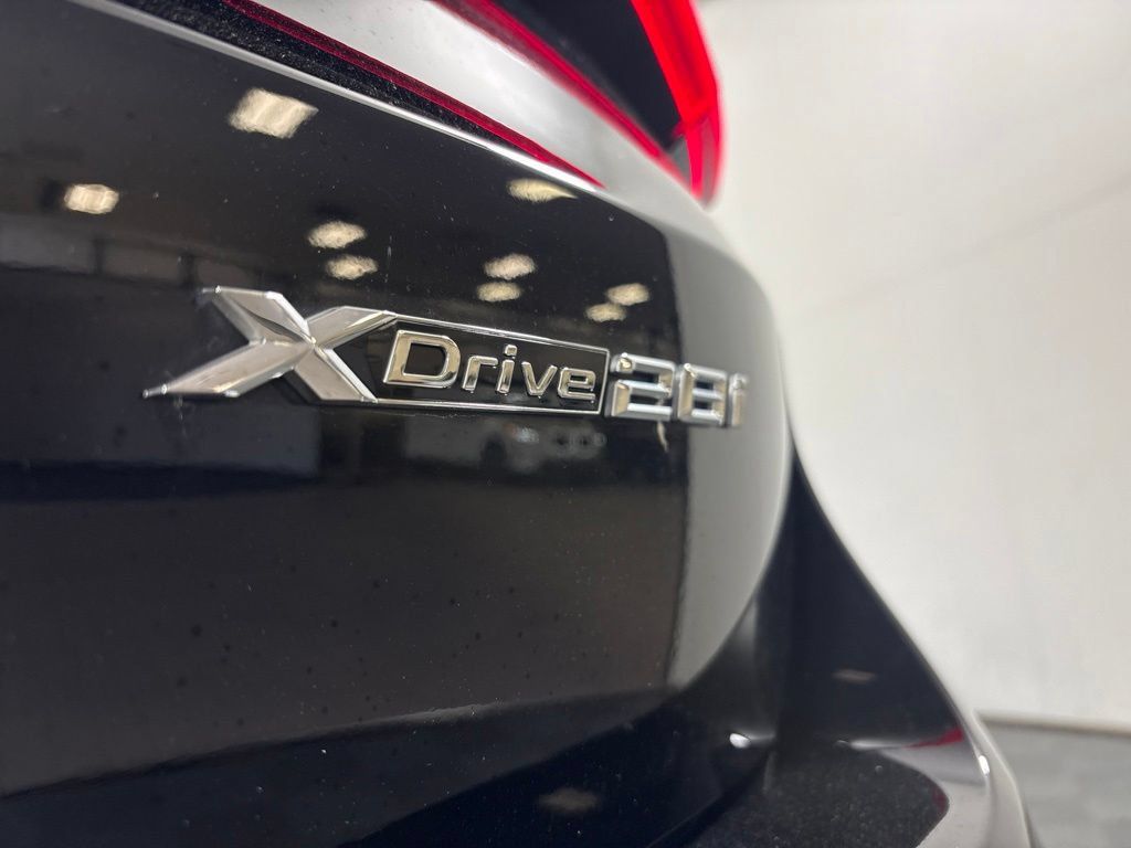 Certified 2025 BMW X1 xDrive28i w/ Convenience Package AWD/4WD image 10