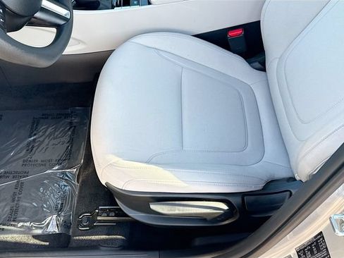 Certified 2026 Hyundai Tucson SE FWD image 19