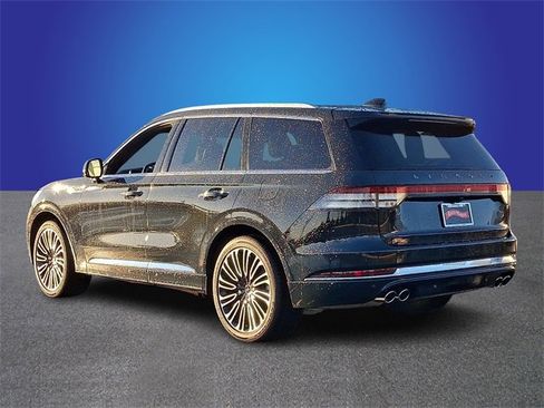 New 2025 Lincoln Aviator Black Label image 4