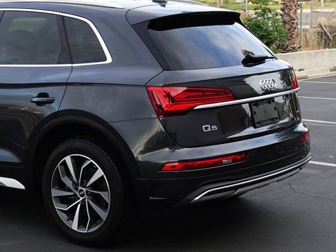 Used 2021 Audi Q5 2.0T Premium w/ Convenience Package AWD/4WD image 12