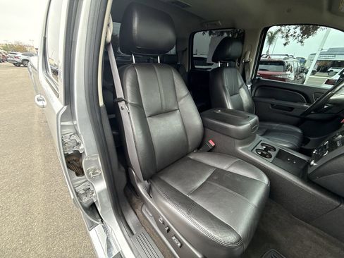 Used 2012 Chevrolet Silverado 2500 LTZ image 22