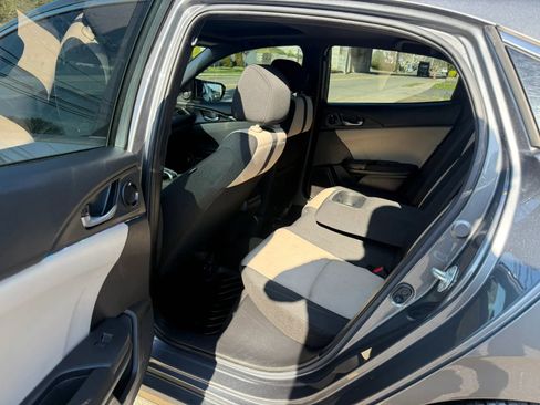 Used 2018 Honda Civic EX image 27