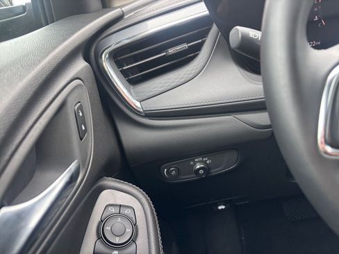 Used 2025 Buick Encore GX Preferred FWD image 33