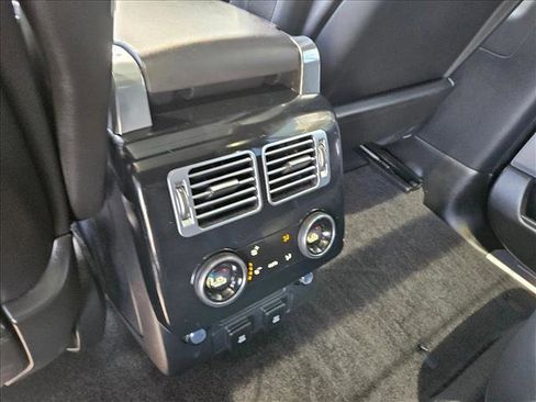 Used 2020 Land Rover Range Rover HSE AWD/4WD image 17