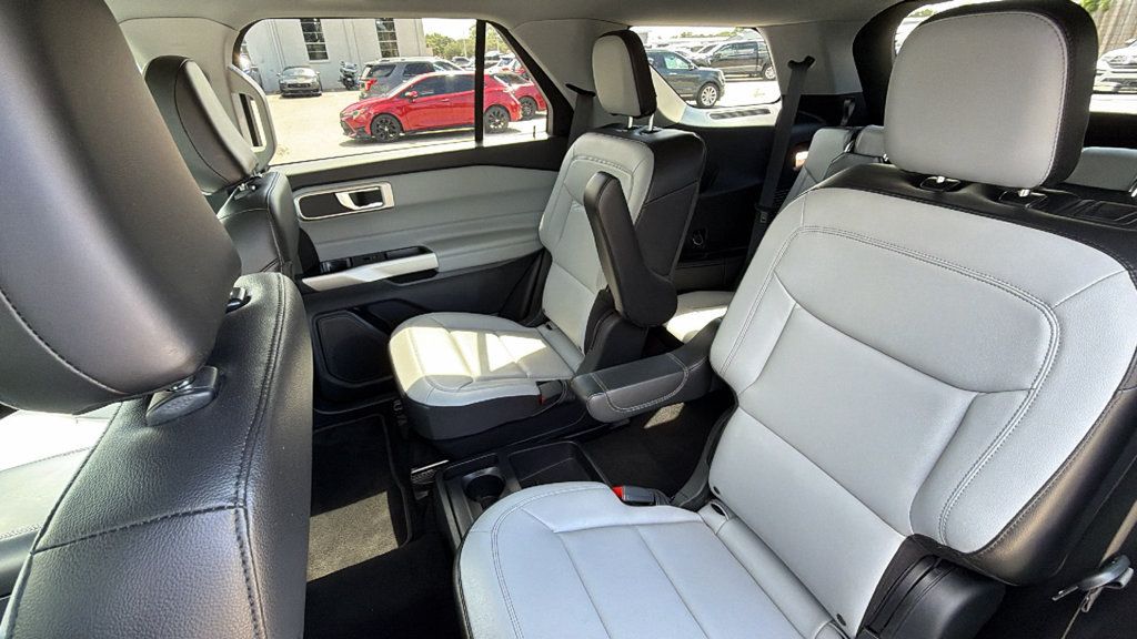 Used 2021 Ford Explorer XLT w/ Equipment Group 202A RWD image 25