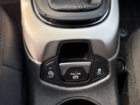 Used 2018 Jeep Compass Sport AWD/4WD image 28