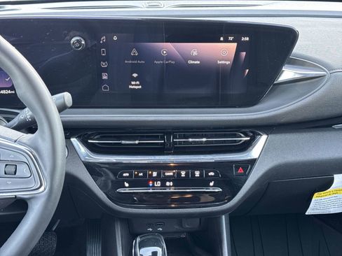 Used 2025 Buick Envista Avenir image 29