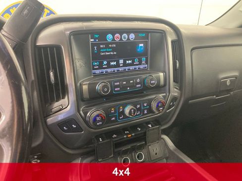 Used 2018 Chevrolet Silverado 2500 LT w/ Midnight Edition AWD/4WD image 2