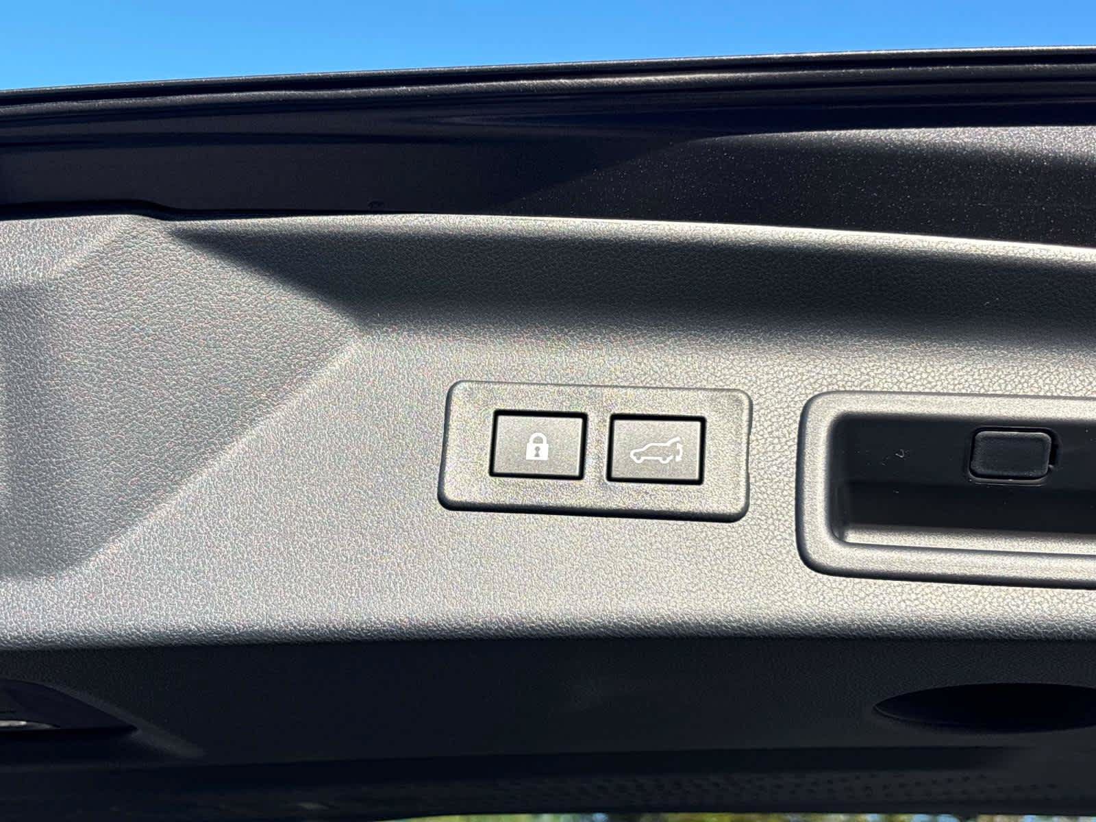New 2026 Subaru Forester Touring AWD/4WD image 5
