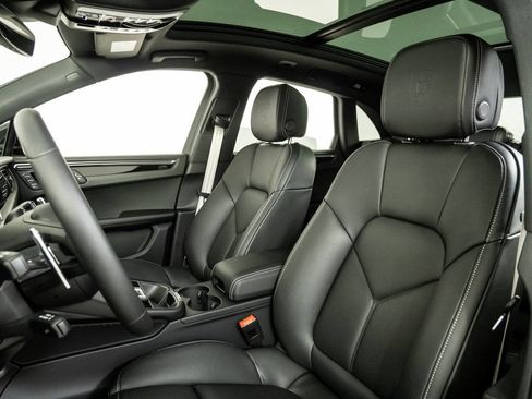New 2026 Porsche Macan S AWD/4WD image 5