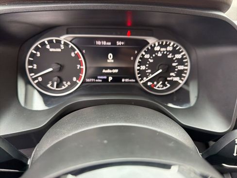 Used 2021 Nissan Rogue S FWD image 29