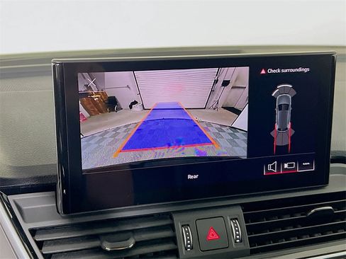 Used 2024 Audi Q5 2.0T Premium image 15