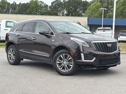 Used 2021 Cadillac XT5 Premium Luxury FWD image 2