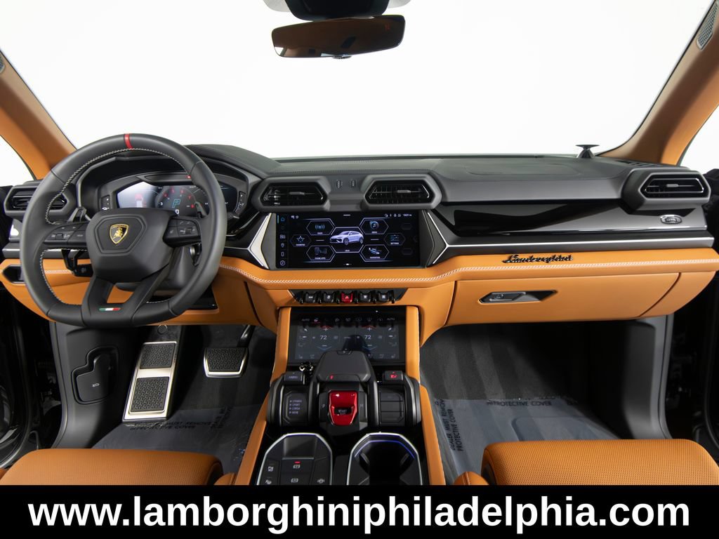 Used 2025 Lamborghini Urus S AWD/4WD image 30