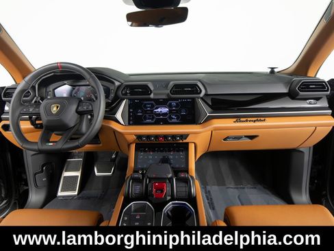 Used 2025 Lamborghini Urus S AWD/4WD image 30