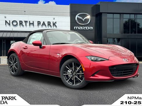 New 2025 MAZDA MX-5 Miata Grand Touring image 1