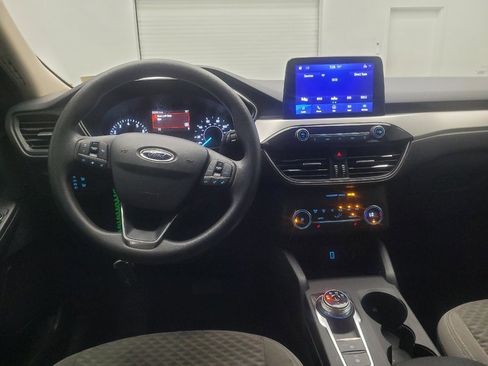 Used 2020 Ford Escape SE FWD image 22