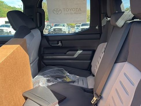 New 2025 Toyota Tacoma TRD Off-Road image 26